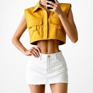 Zara Yellow Sleeveless Button Down Cropped Shirt Top Size XS